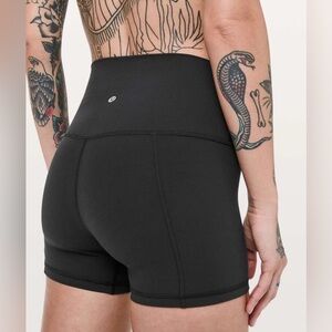 Lululemon Size 6 Align Short *4" Women's Black High-Waisted Shorts Workout